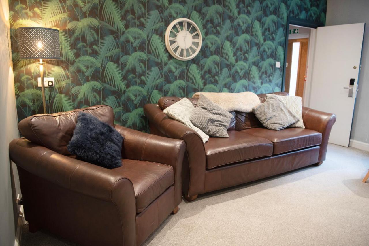 Stamford Guest House, 3 Min Walk To Southport Lord St, With Parking & Perfect Getaway Exterior foto