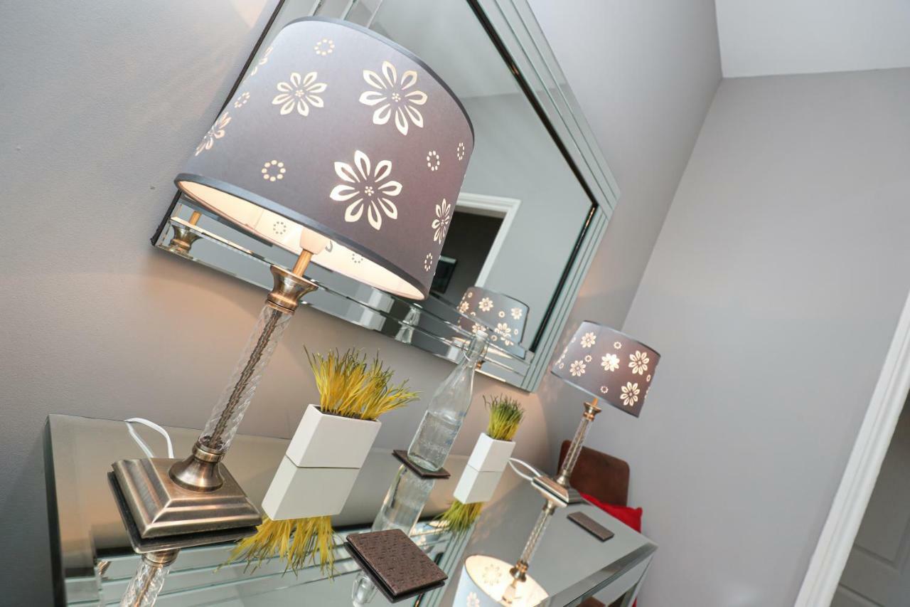 3 -Min Walk To Southport Pier & Beach Fast Wi-Fi & Perfect Getaway Exterior foto