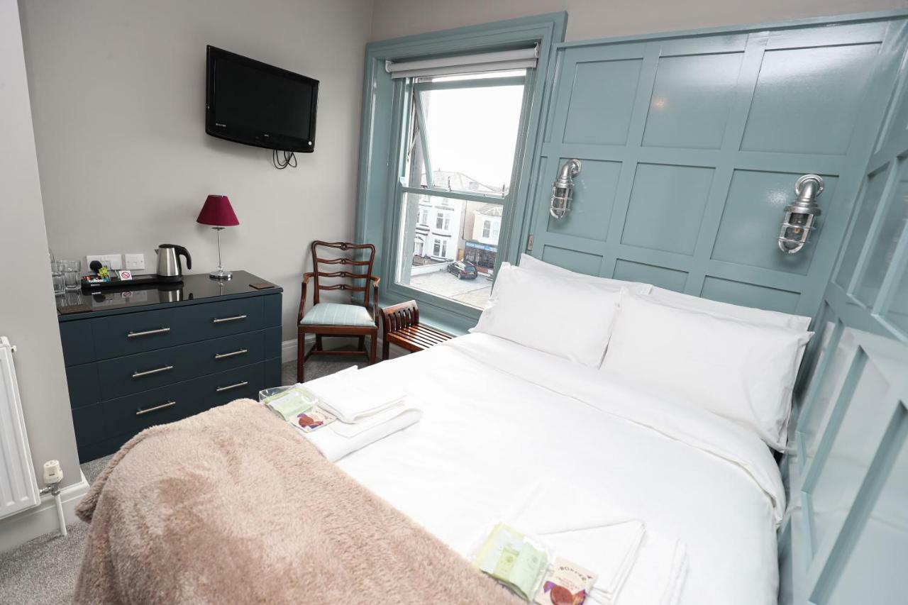 Stamford Guest House, 3 Min Walk To Southport Lord St, With Parking & Perfect Getaway Exterior foto