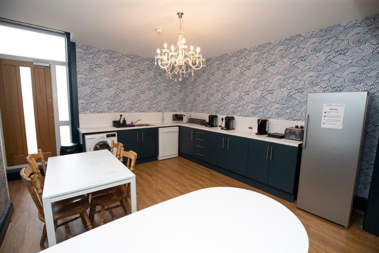 Stamford Guest House, 3 Min Walk To Southport Lord St, With Parking & Perfect Getaway Exterior foto